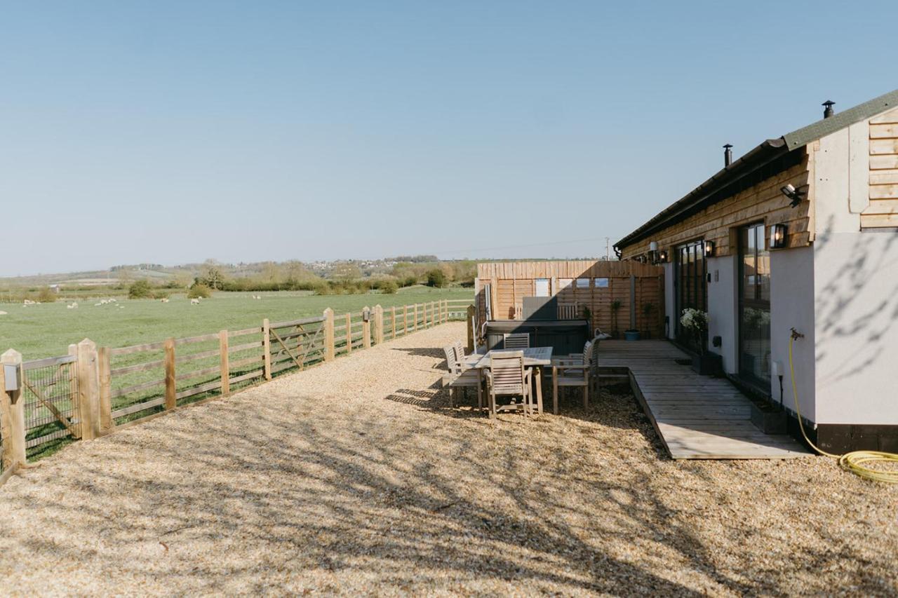 Hen With Hot Tubs - Big Drift And Fairchilds Barn Vakantiehuis