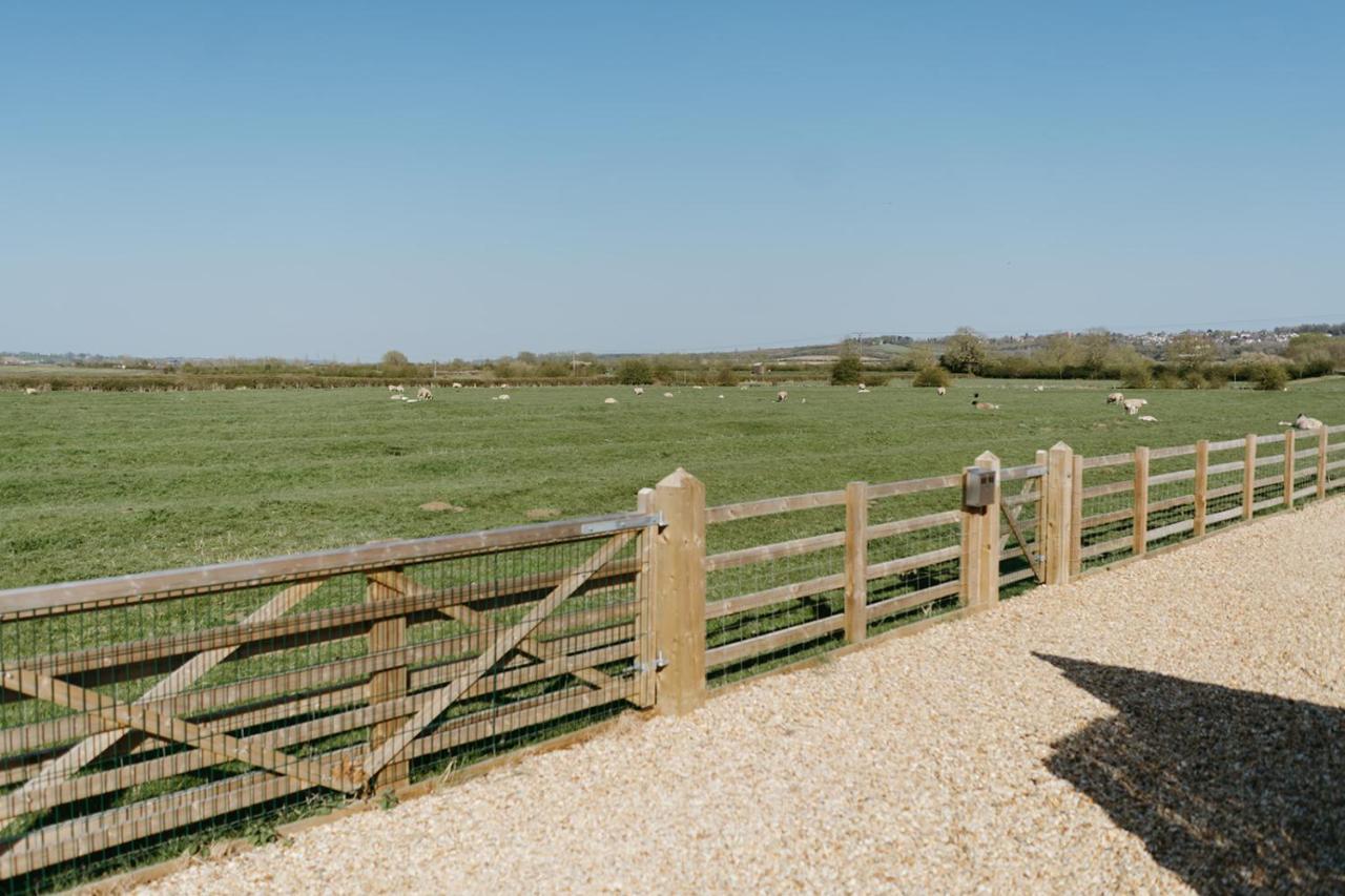 Holiday home Hen With Hot Tubs - Big Drift And Fairchilds Barn