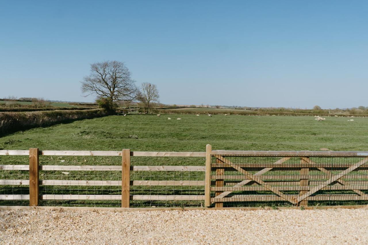 Holiday home Hen With Hot Tubs - Big Drift And Fairchilds Barn *